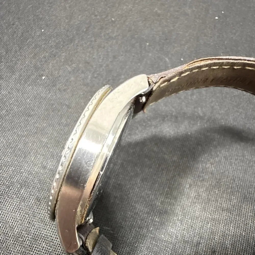 Fossil up auction